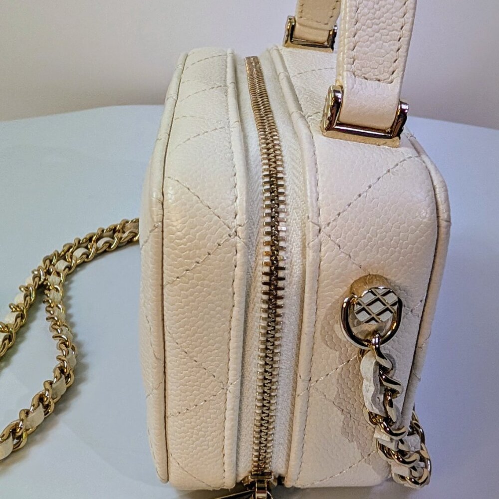 Chanel White Caviar Leather Mini Top Handle Vanity Case - Picture 5 of 16